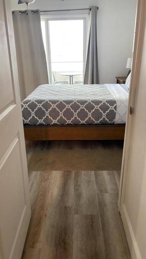 North Bay Village Apartment Bagian luar foto